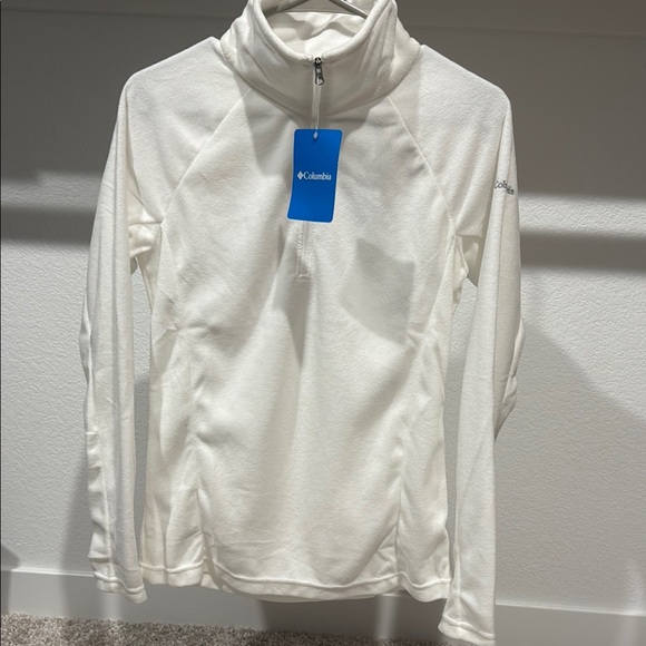 Columbia Sweaters - Columbia White Fleece Pullover SZ S.